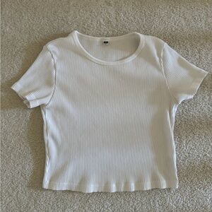 uniqlo ribbed cropped tshirt